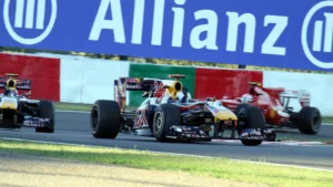 Sebastian Vettel, Mark Webber and Fernando Alonso in 2010 Japenese Grand Prix